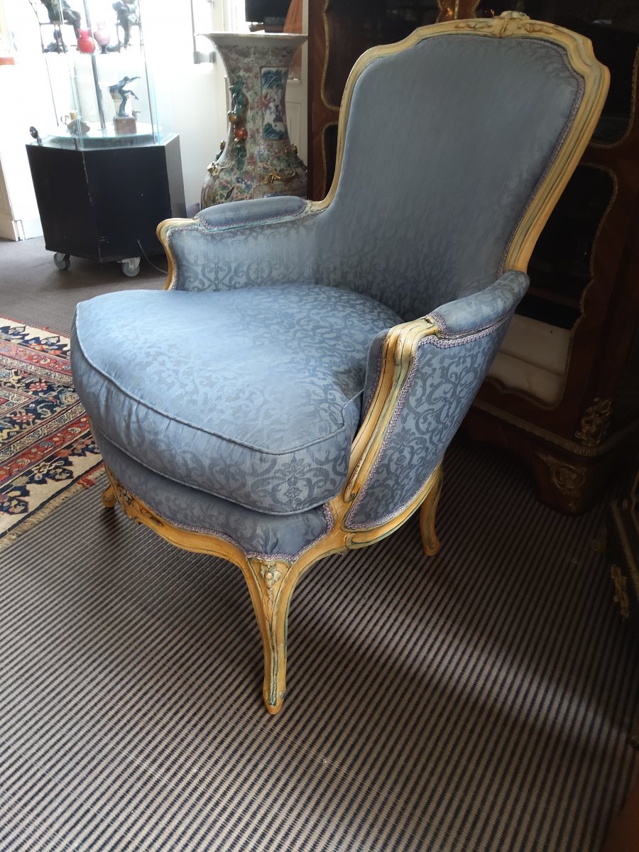 bergère  d époque louis XV  rechampi bleu sur fond crème-photo-3